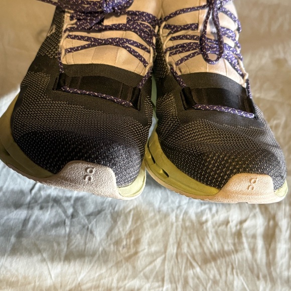 On Cloudnova Men’s Running Shoes - Picture 10 of 12